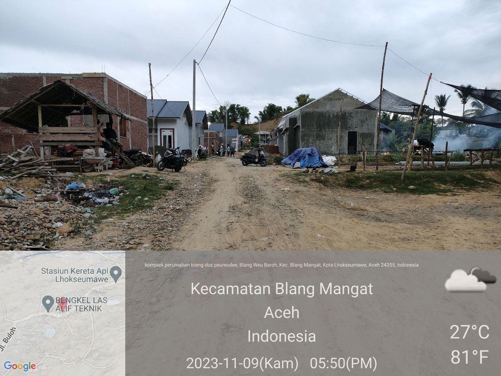 foto gerbang perumahan GRIYA INDAH PERMAI 3