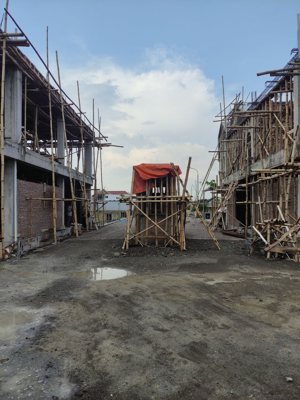 foto gerbang perumahan Gayana Residence Purbayan