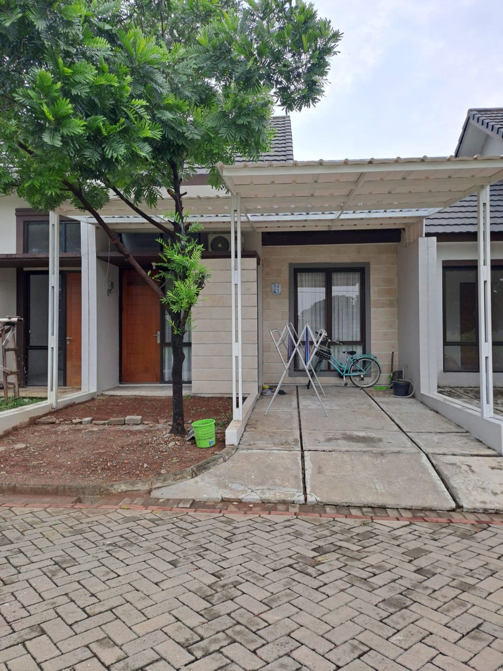foto tampak rumah tipe AYATANA perumahan Perumahan Bhumi Amala