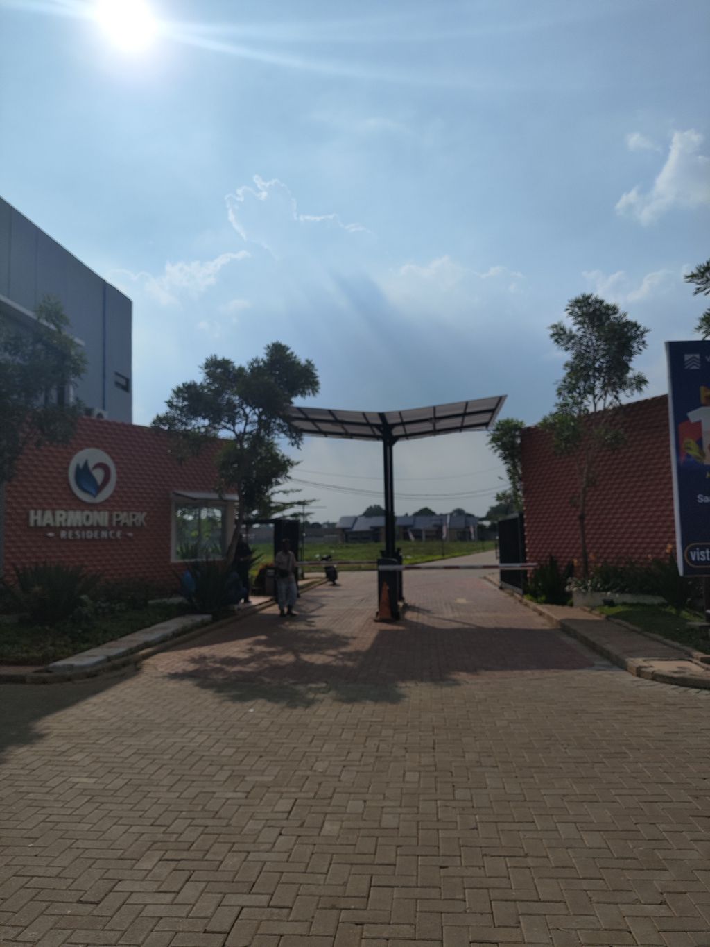 foto gerbang perumahan HARMONI PARK RESIDENCE