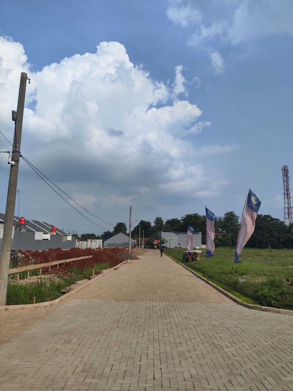 foto posisi tengah perumahan HARMONI PARK RESIDENCE