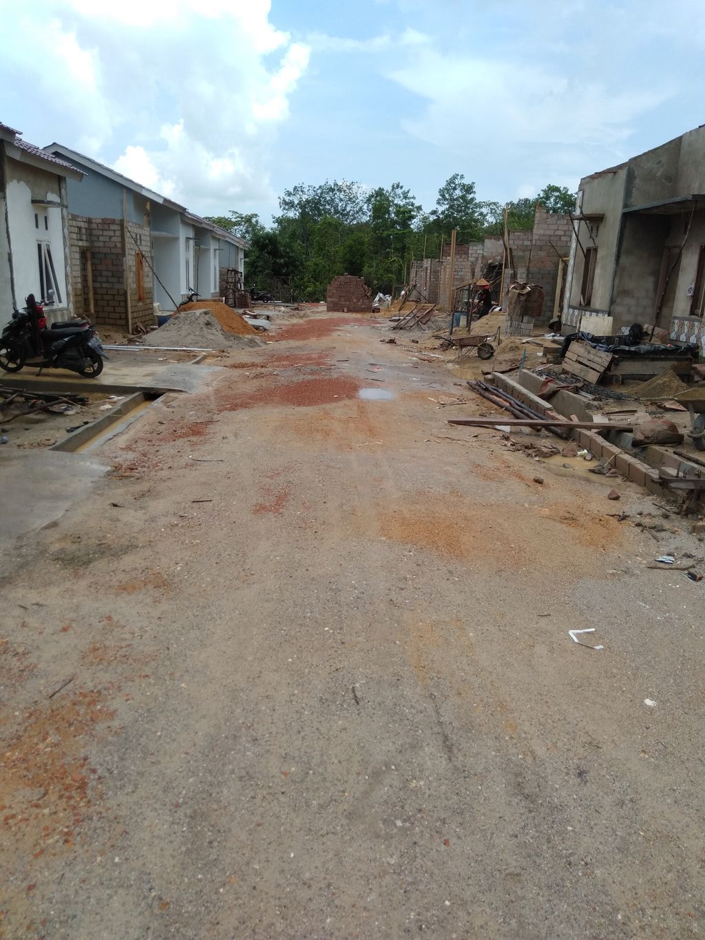 foto posisi tengah perumahan Cempaka mas residence 4