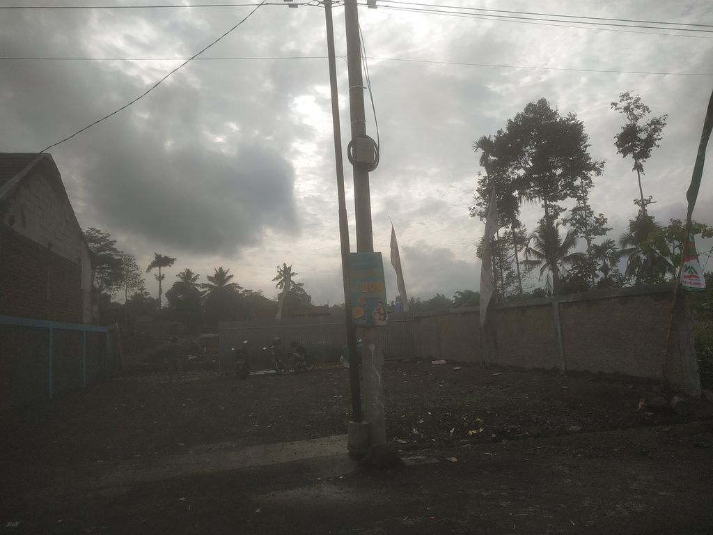 foto gerbang perumahan MAHENDRA REGENCY TAMANSARI