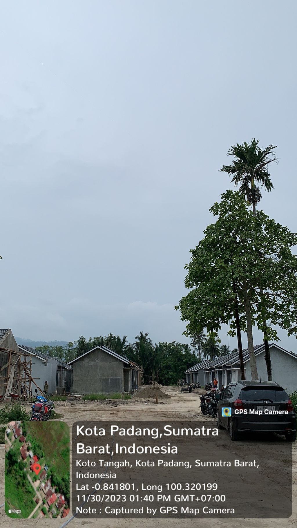 foto gerbang perumahan Green House