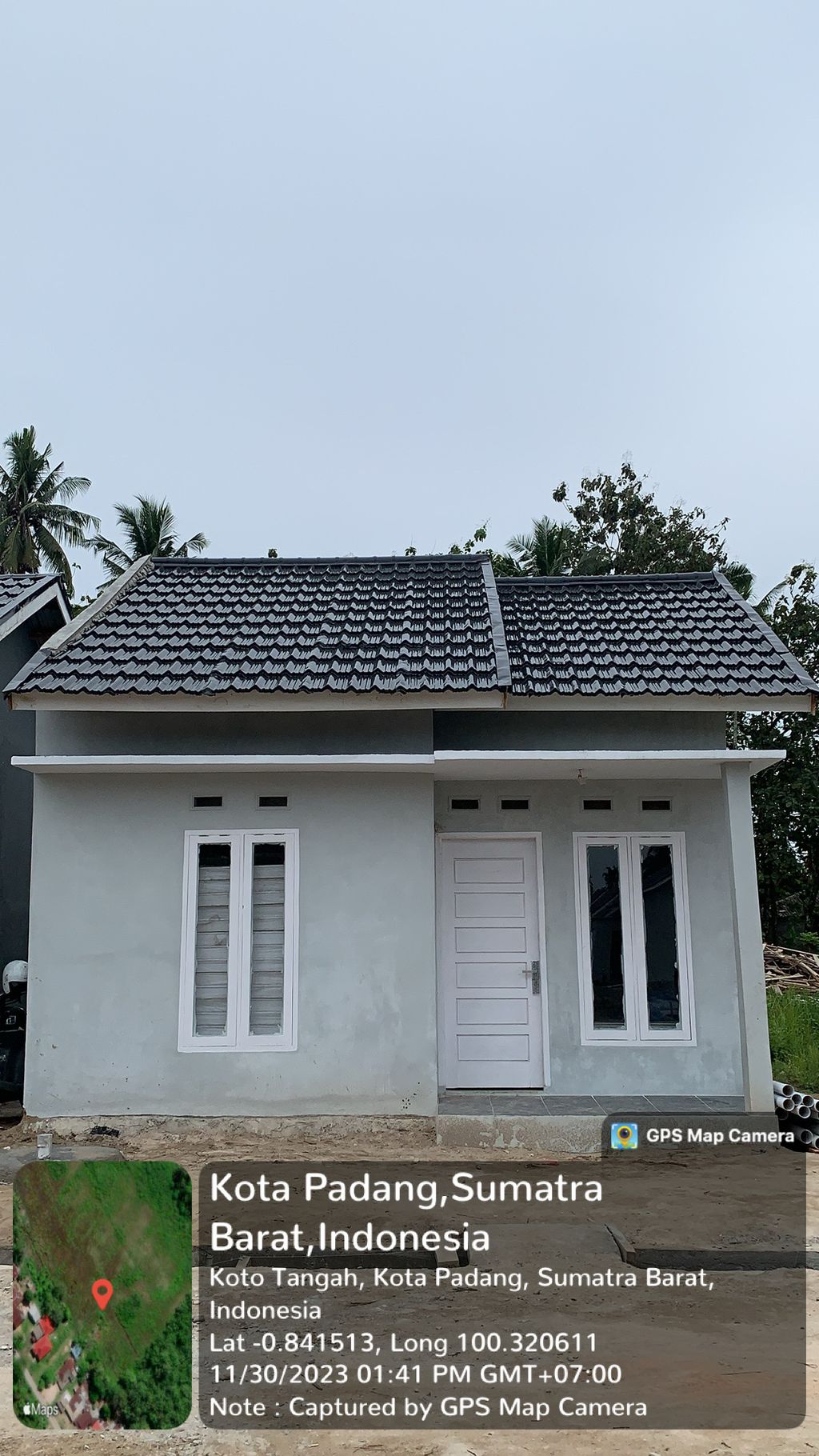 foto contoh rumah perumahan Green House