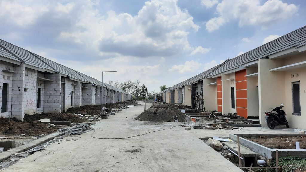 foto tampak rumah tipe 24 / 60 perumahan KEBET RESIDENCE