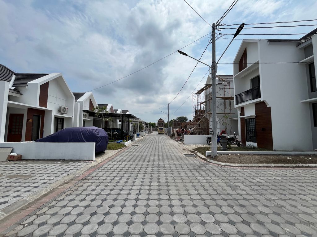 foto posisi tengah perumahan Kawa Village