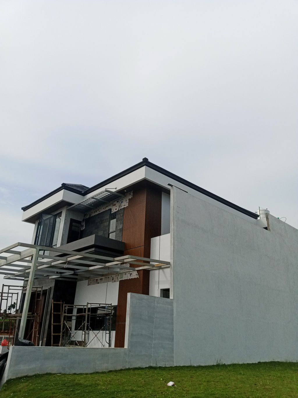 foto contoh rumah perumahan THE GRANDIS