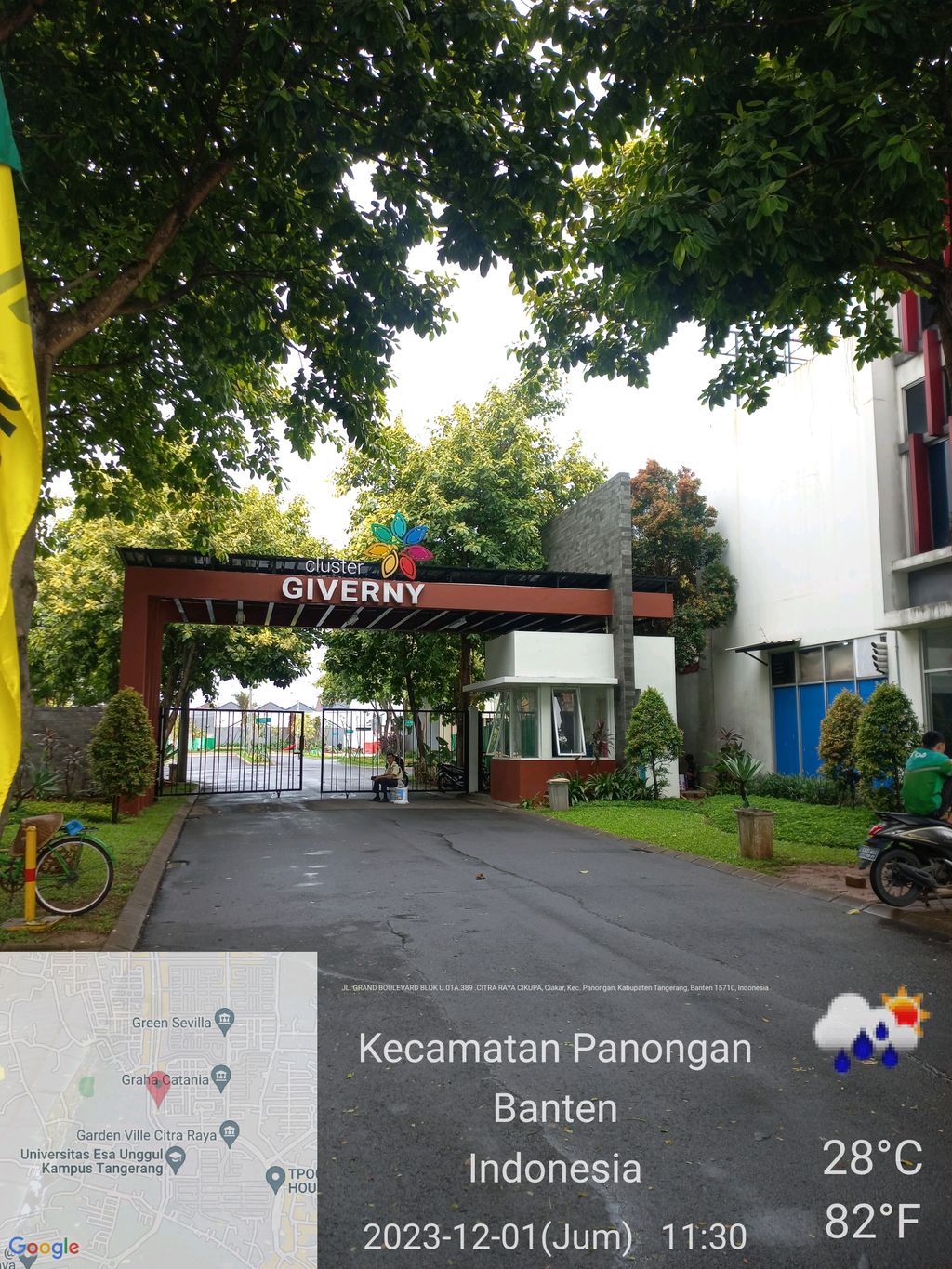 foto gerbang perumahan CITRA RAYA - CLUSTER GIVERNY