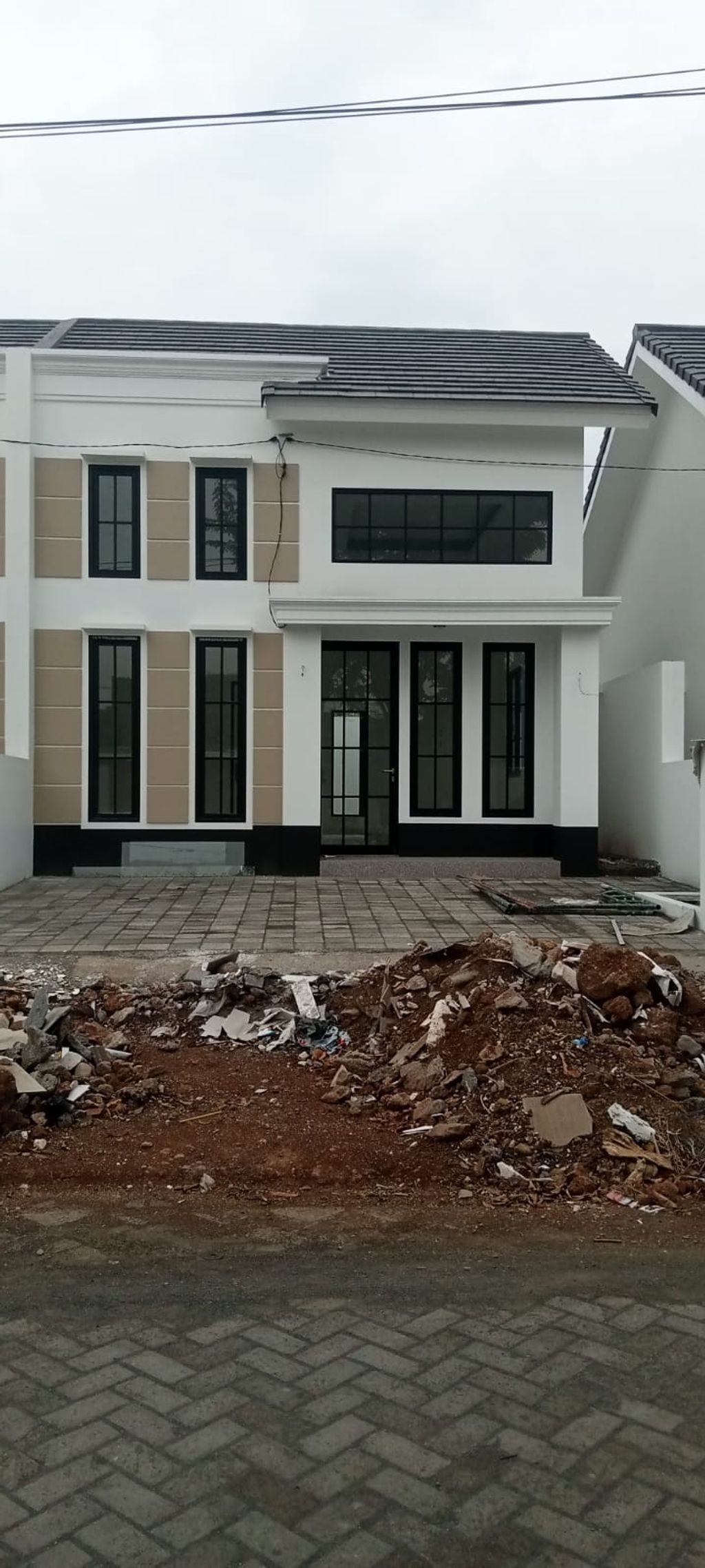 foto tampak rumah tipe jusui perumahan MENTARI BUMI SEJAHTERA