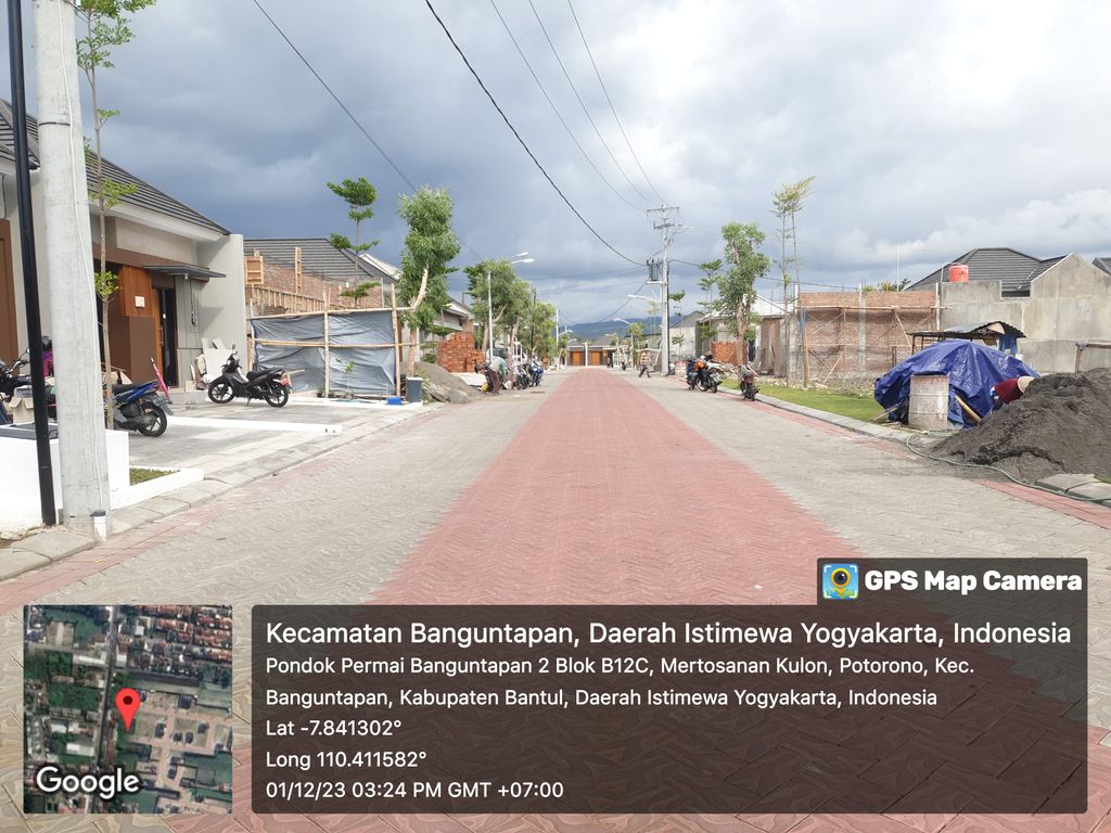 foto posisi tengah perumahan PONDOK PERMAI BANGUNTAPAN 2