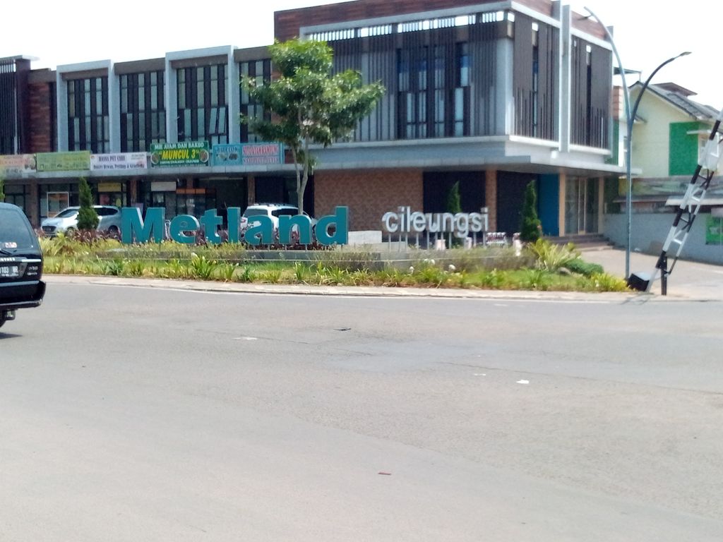 foto posisi tengah perumahan METLAND CILEUNGSI SEKTOR IV-REVISI