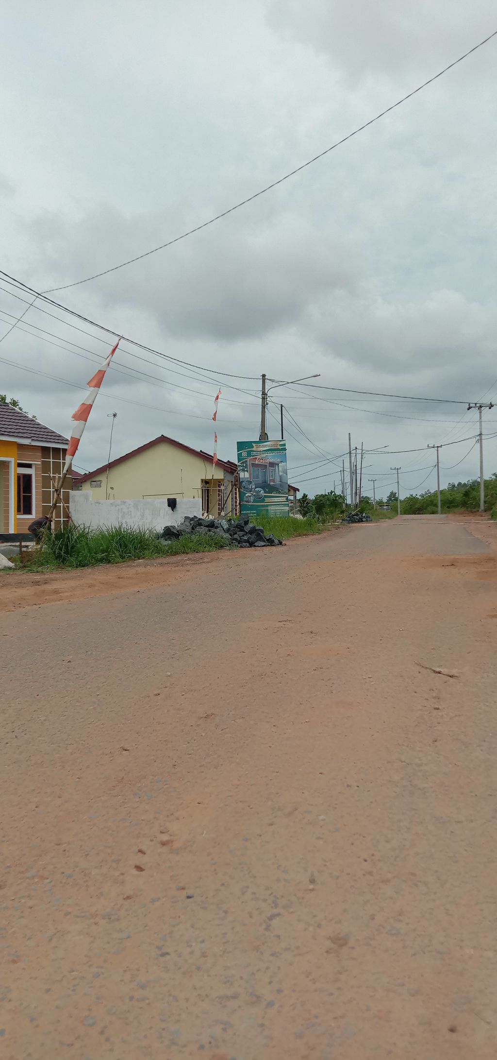 foto gerbang perumahan Bumi Indah Permai Residence Tahap 2