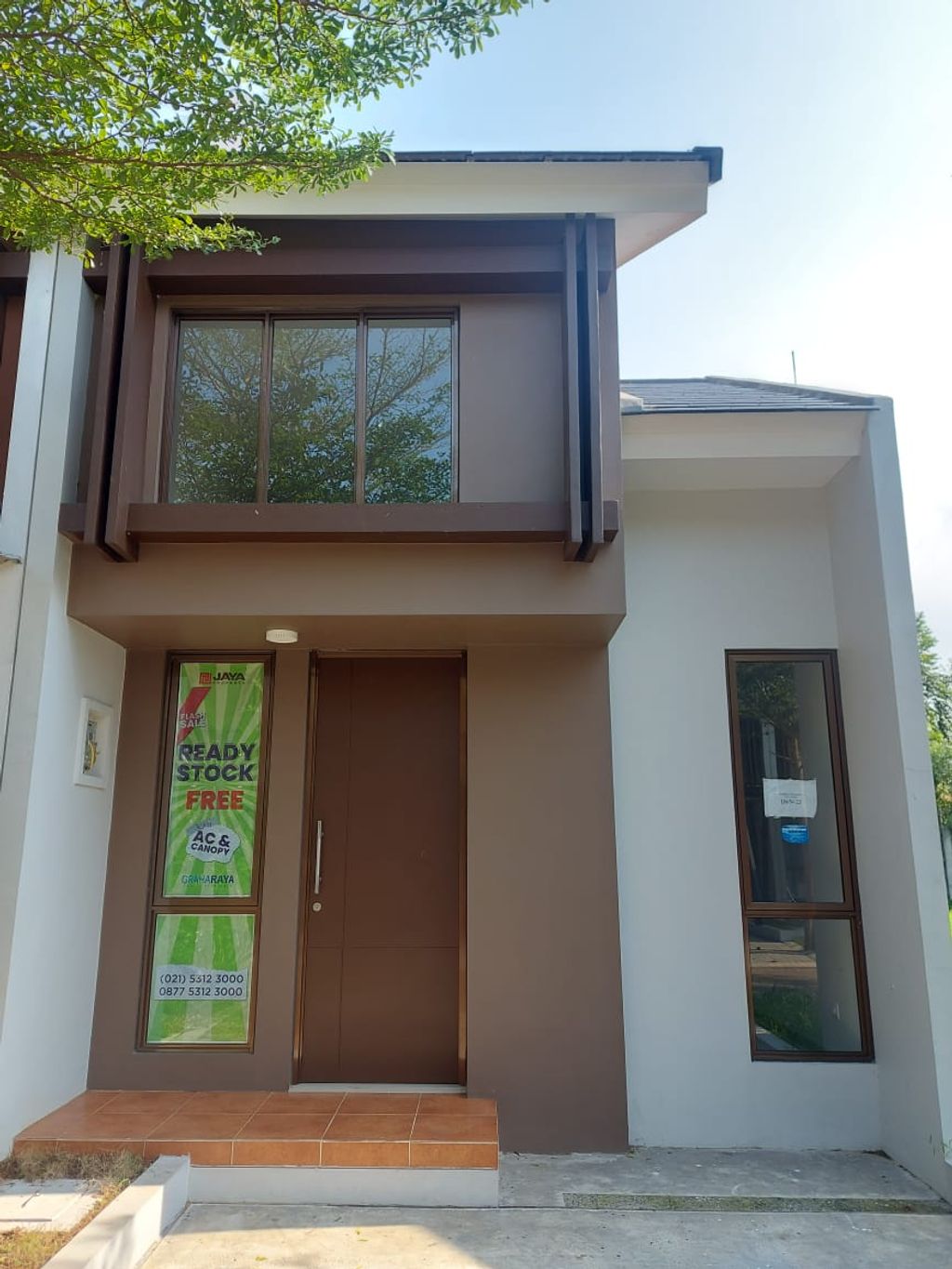 foto tampak rumah tipe NEO IVY perumahan GRAHA RAYA FORTUNE TERRACE