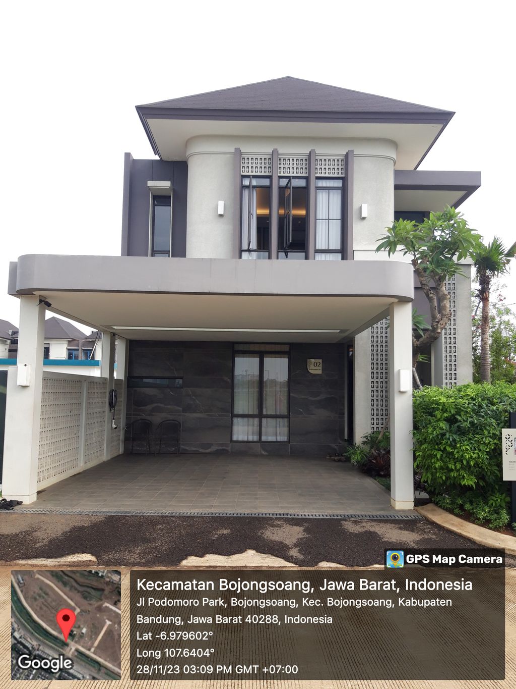 foto tampak rumah tipe ASKARA perumahan Podomoro Park Bandung (Brahmapuri)