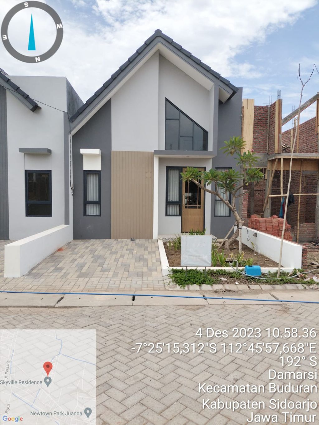 foto tampak rumah tipe DAVY perumahan SKYVILLE RESIDENCE
