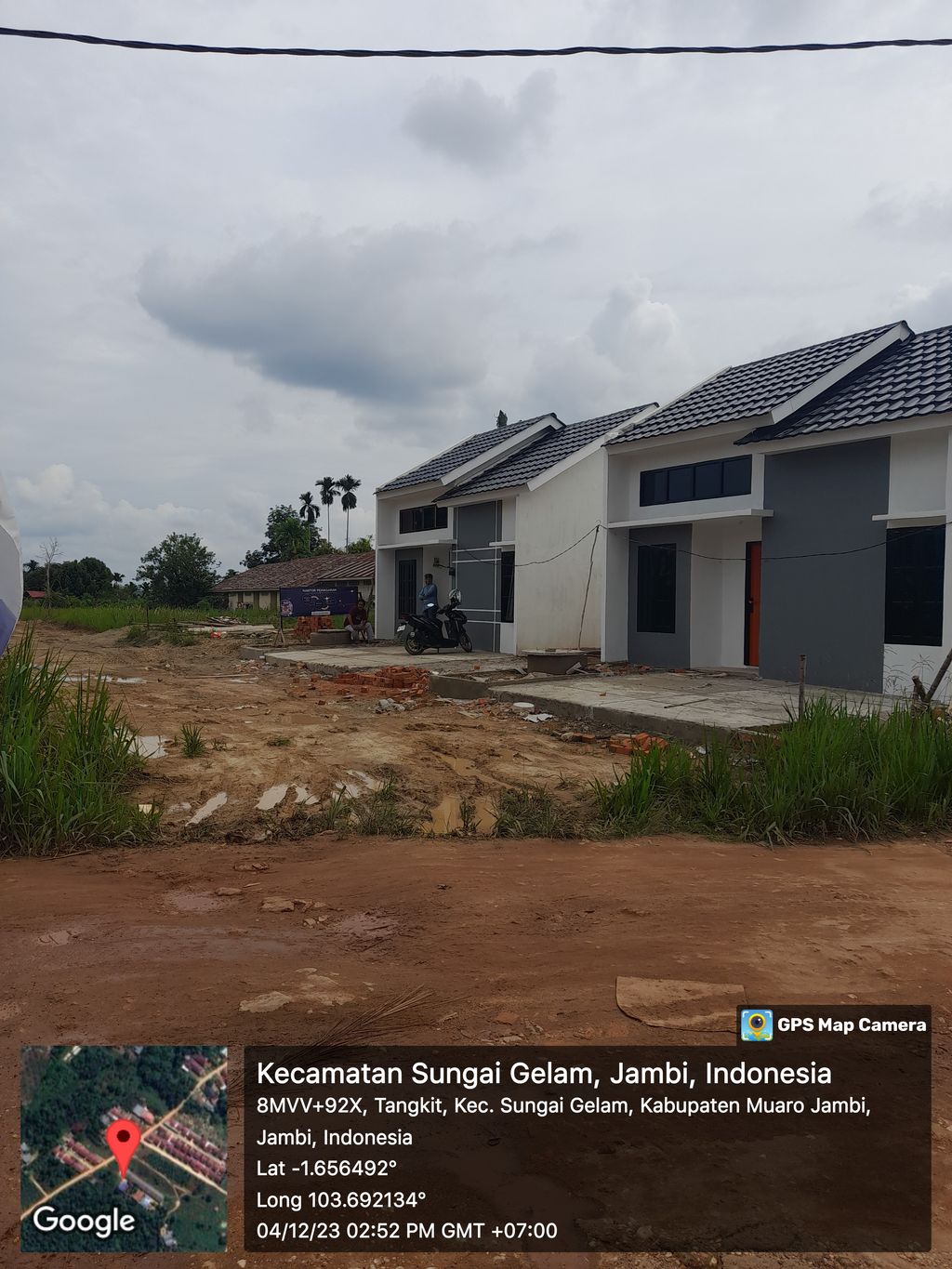 foto gerbang perumahan Kiandra Village