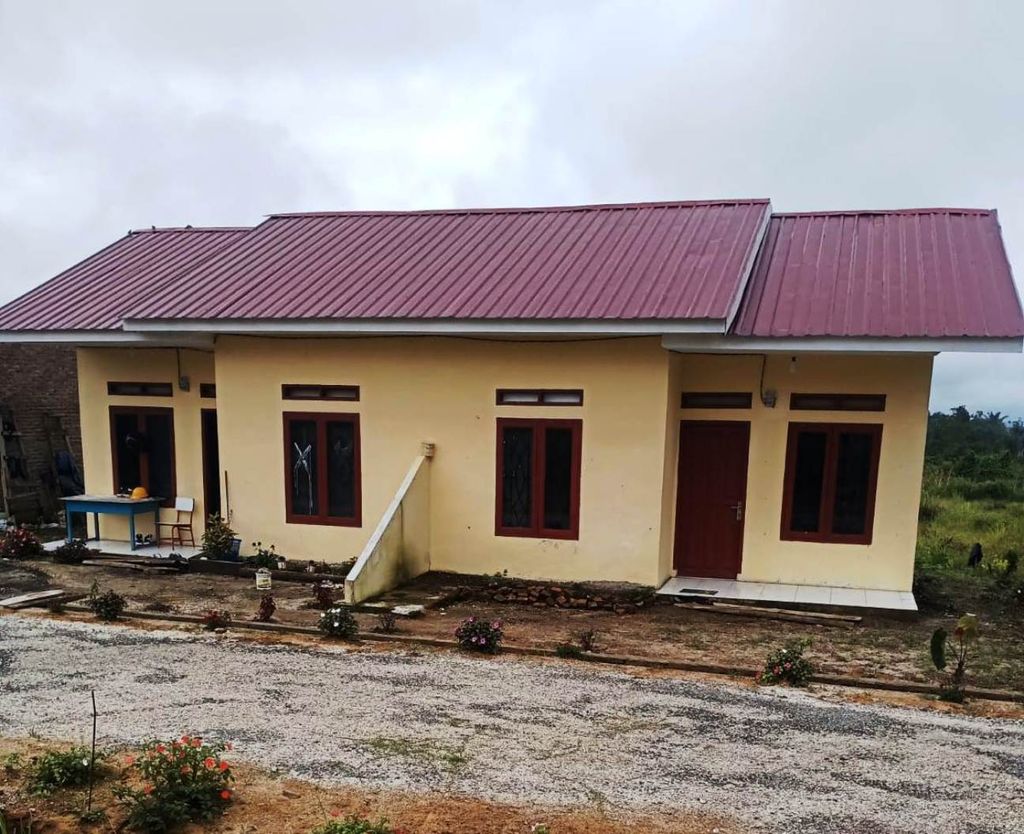 foto tampak rumah tipe 36 perumahan Tongam Residence