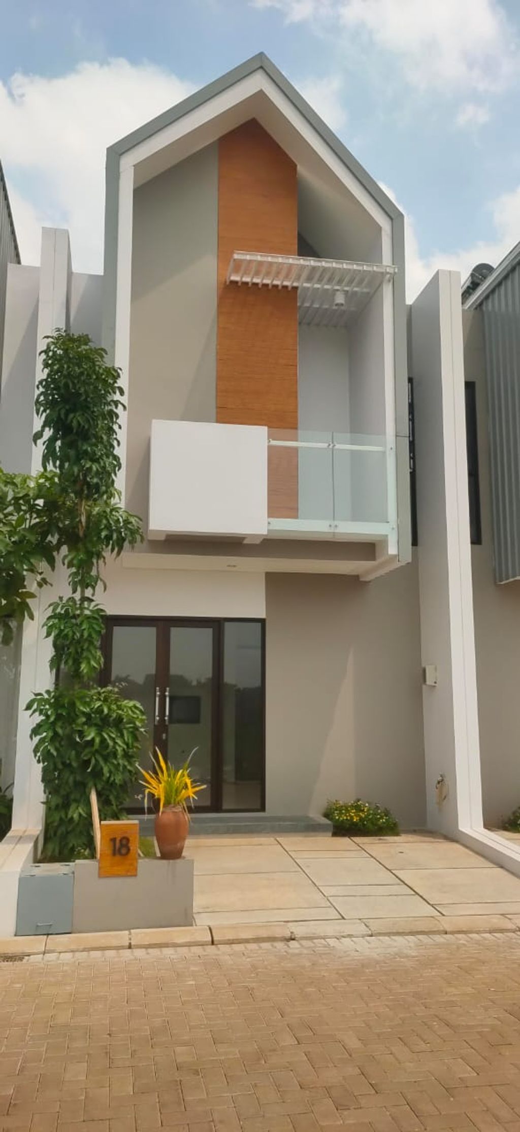 foto tampak rumah tipe A1 - LT 50 perumahan PURI BOTANICAL - BLOCK K MAGNOLIA