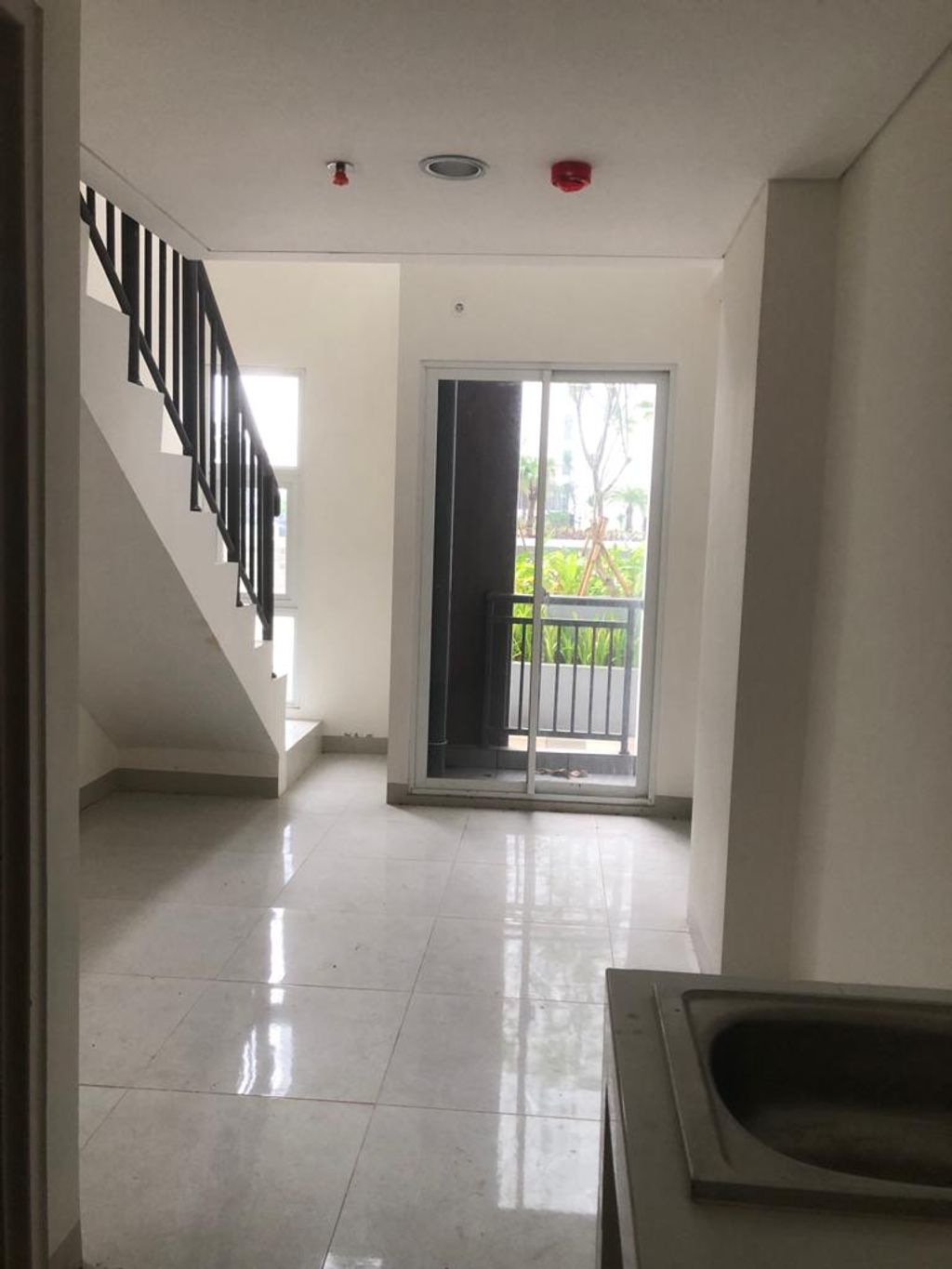 foto tampak rumah tipe Loft Studio Kamaya perumahan APARTEMEN AKASA