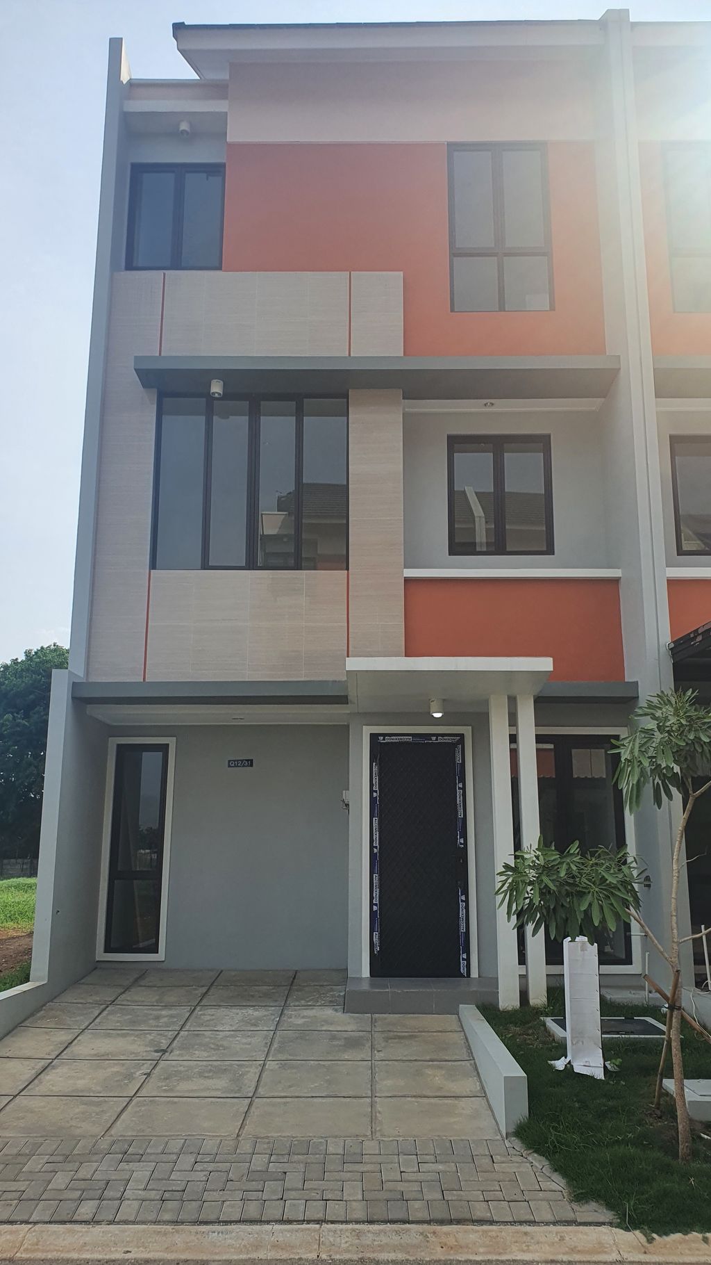 foto contoh rumah perumahan CLUSTER QUIN