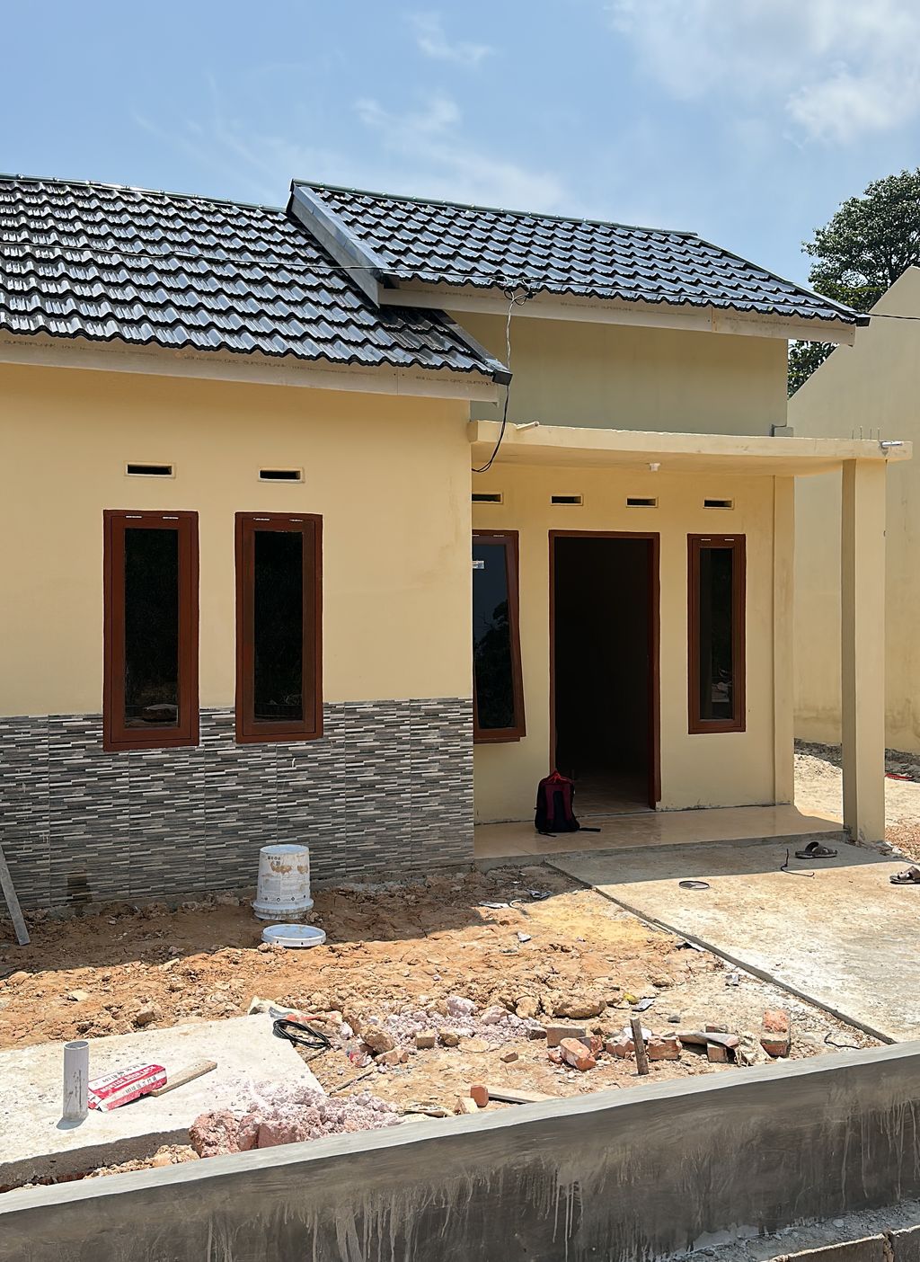 foto tampak rumah tipe 36 perumahan VILLA AKASIA ASRI 2 TAHAP 4