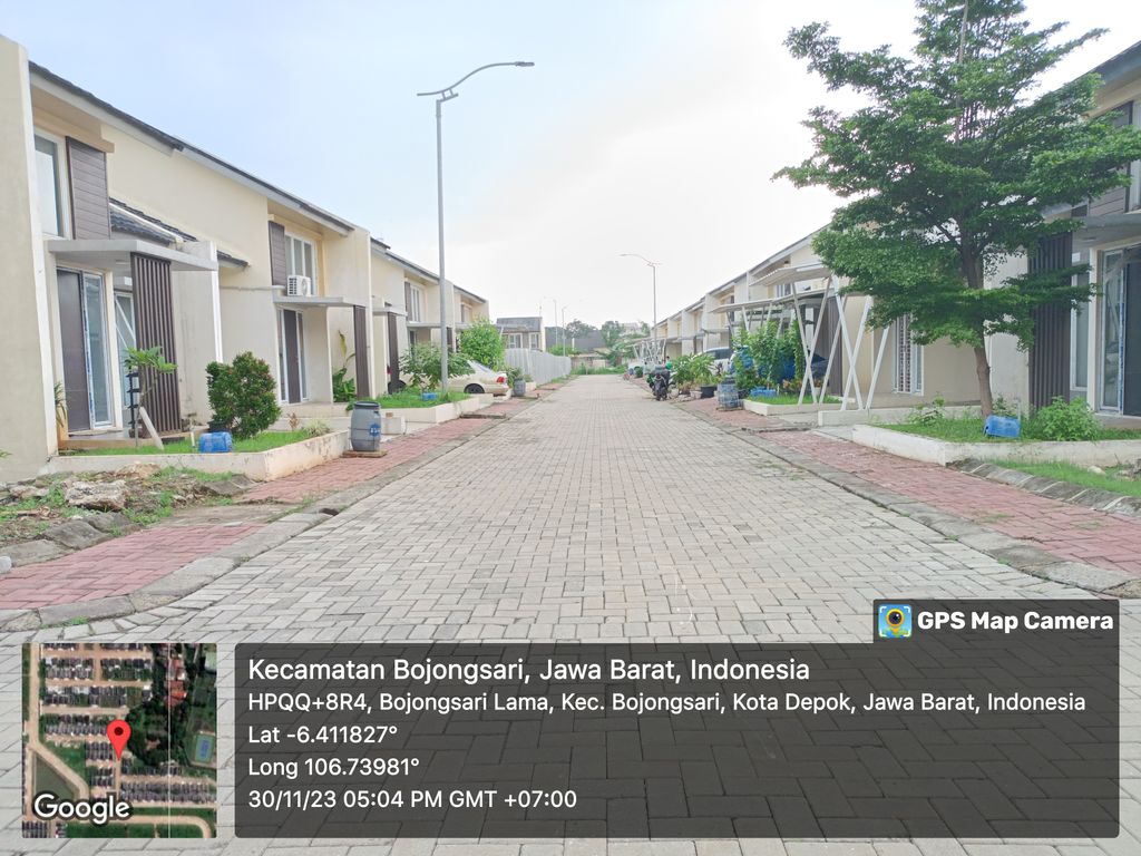 foto posisi tengah perumahan H City Sawangan Depok