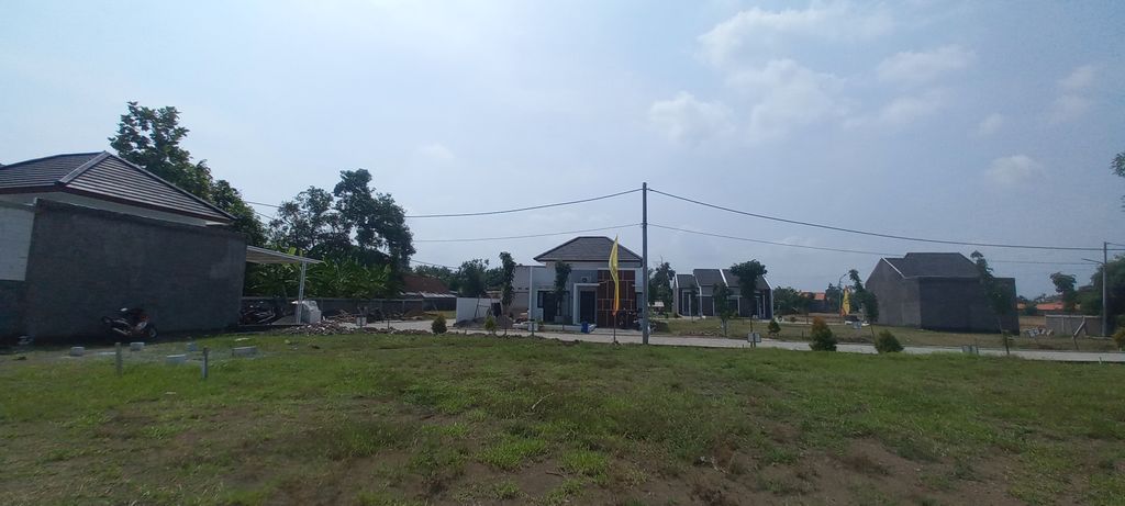 foto posisi tengah perumahan Puri Indah Residence