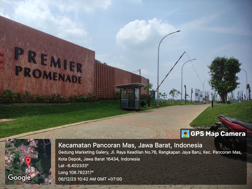 foto gerbang perumahan Premier Promenade