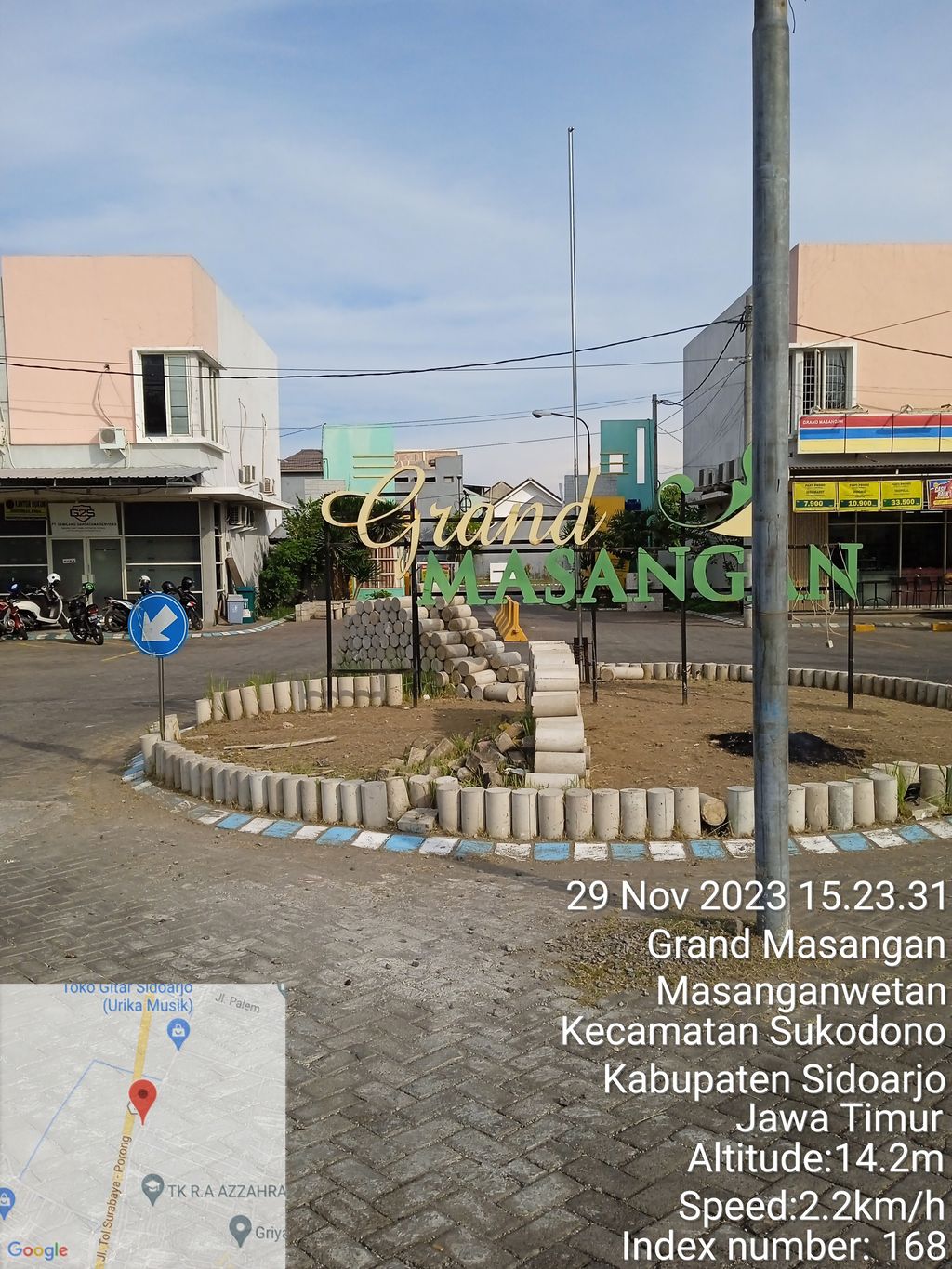foto gerbang perumahan GRAND MASANGAN