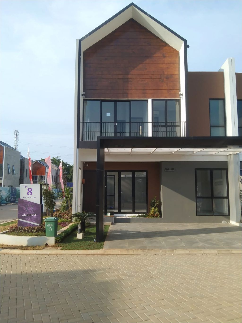 foto tampak rumah tipe 92 perumahan FAMILIA URBAN 3