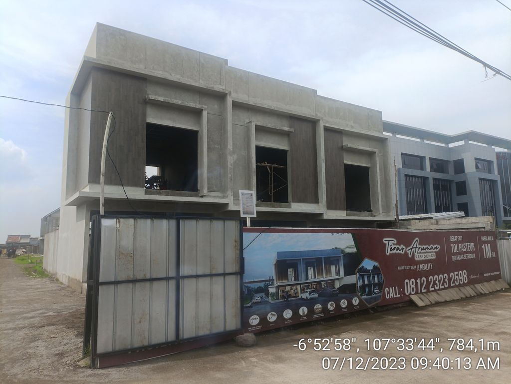 foto contoh rumah perumahan Teras Aruman Residence
