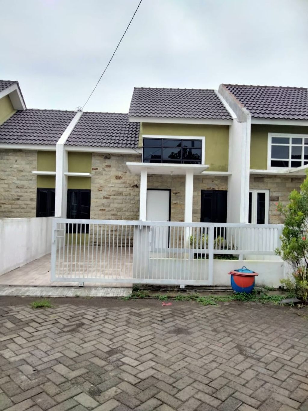 foto tampak rumah tipe 38/72 perumahan Perumahan Graha Permata Safir
