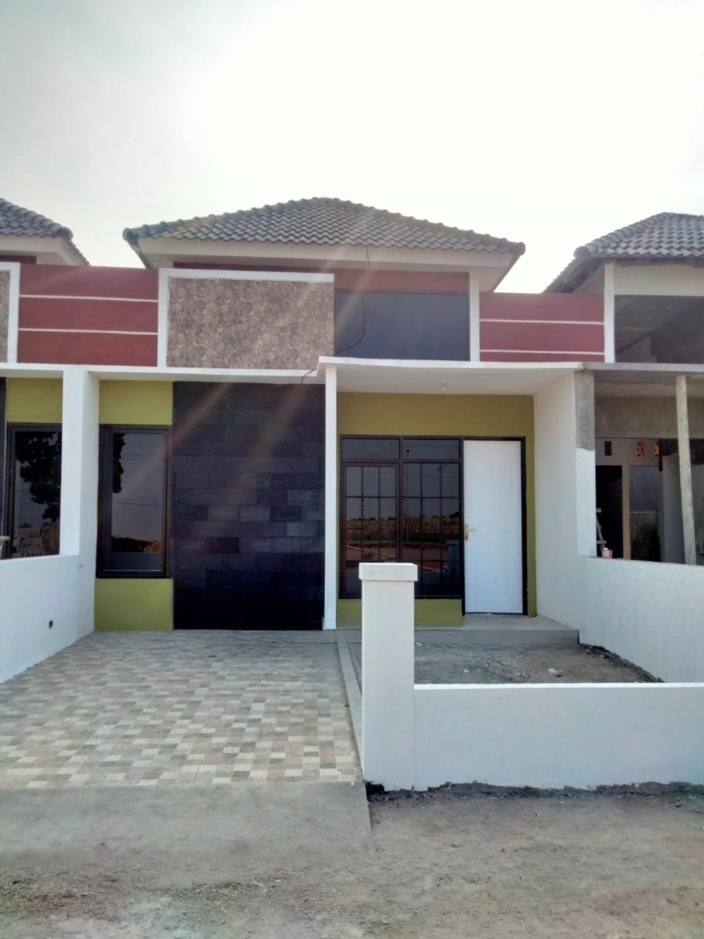 foto tampak rumah tipe 38/84 perumahan Perumahan Graha Permata Safir