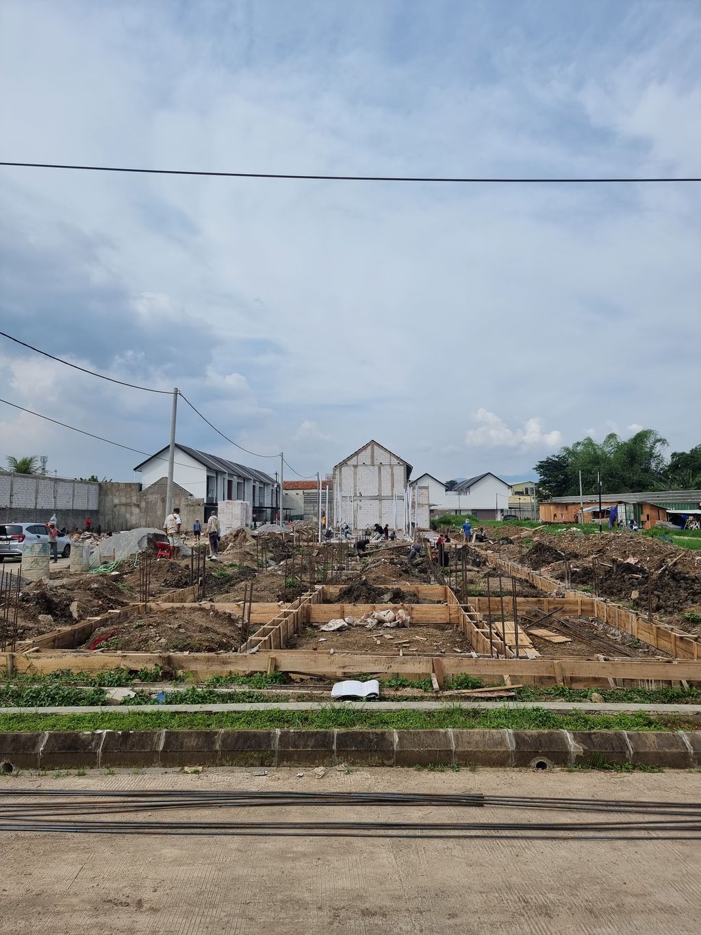 foto posisi tengah perumahan NUSANTARA REGENCY