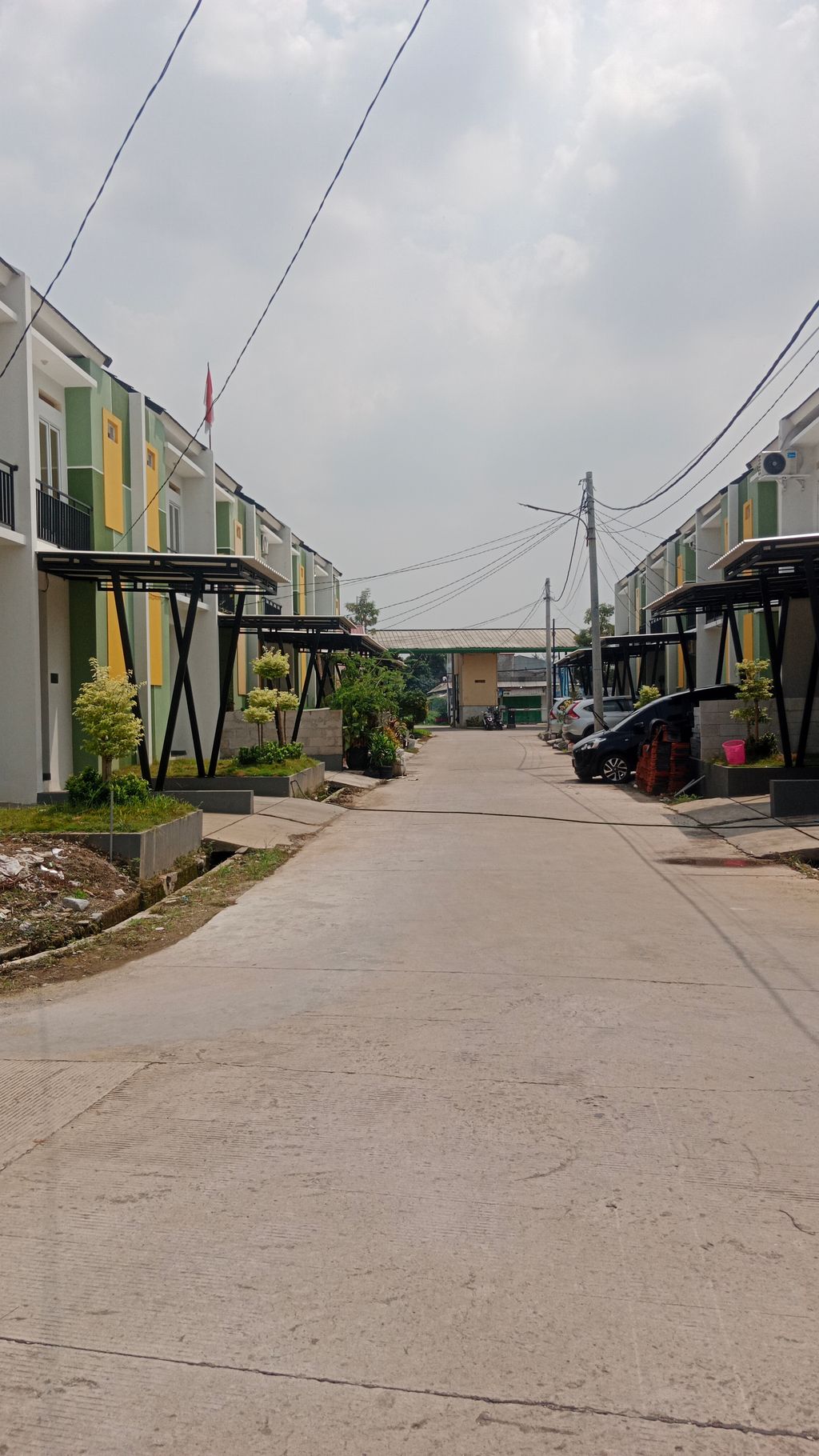 foto posisi tengah perumahan CLUSTER BANYU BIRU VILLAGE