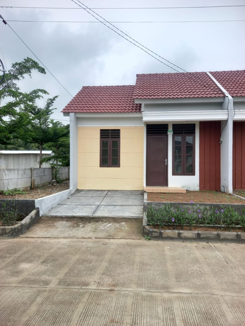 foto tampak rumah tipe 30/ 80 perumahan Boekit Serang Damai Residence