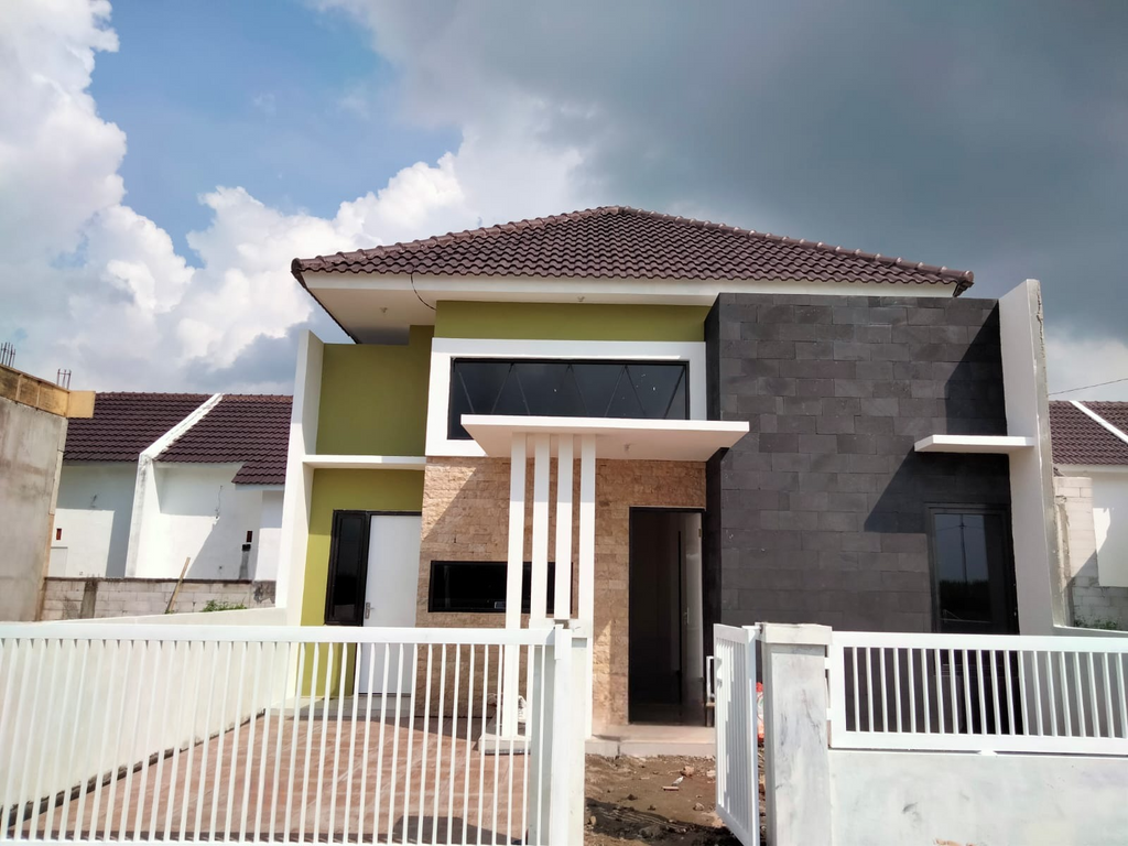 foto tampak rumah tipe 60/112 perumahan Perumahan Graha Permata Safir