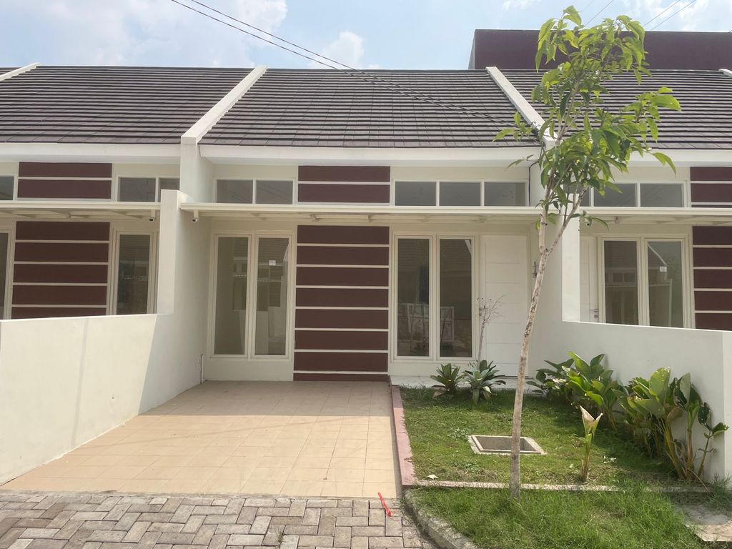 foto tampak rumah tipe Adelia perumahan Green Park Residence
