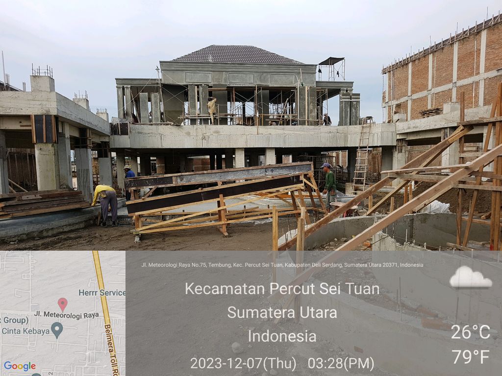 foto gerbang perumahan Jewel Garden