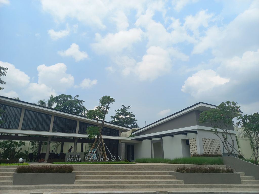 foto posisi tengah perumahan CLUSTER CARSON