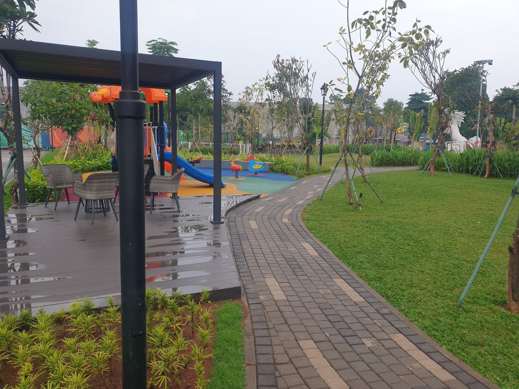 foto posisi tengah perumahan CITRAGARDEN BINTARO