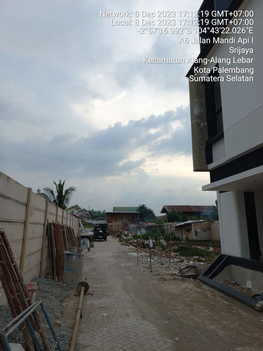 foto posisi tengah perumahan Prominence House Cluster Danny