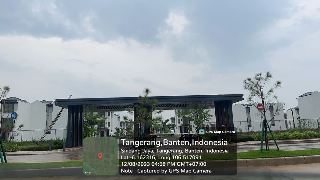 foto gerbang perumahan DAISAN - (OSAKA, TOKYO, FUJI)