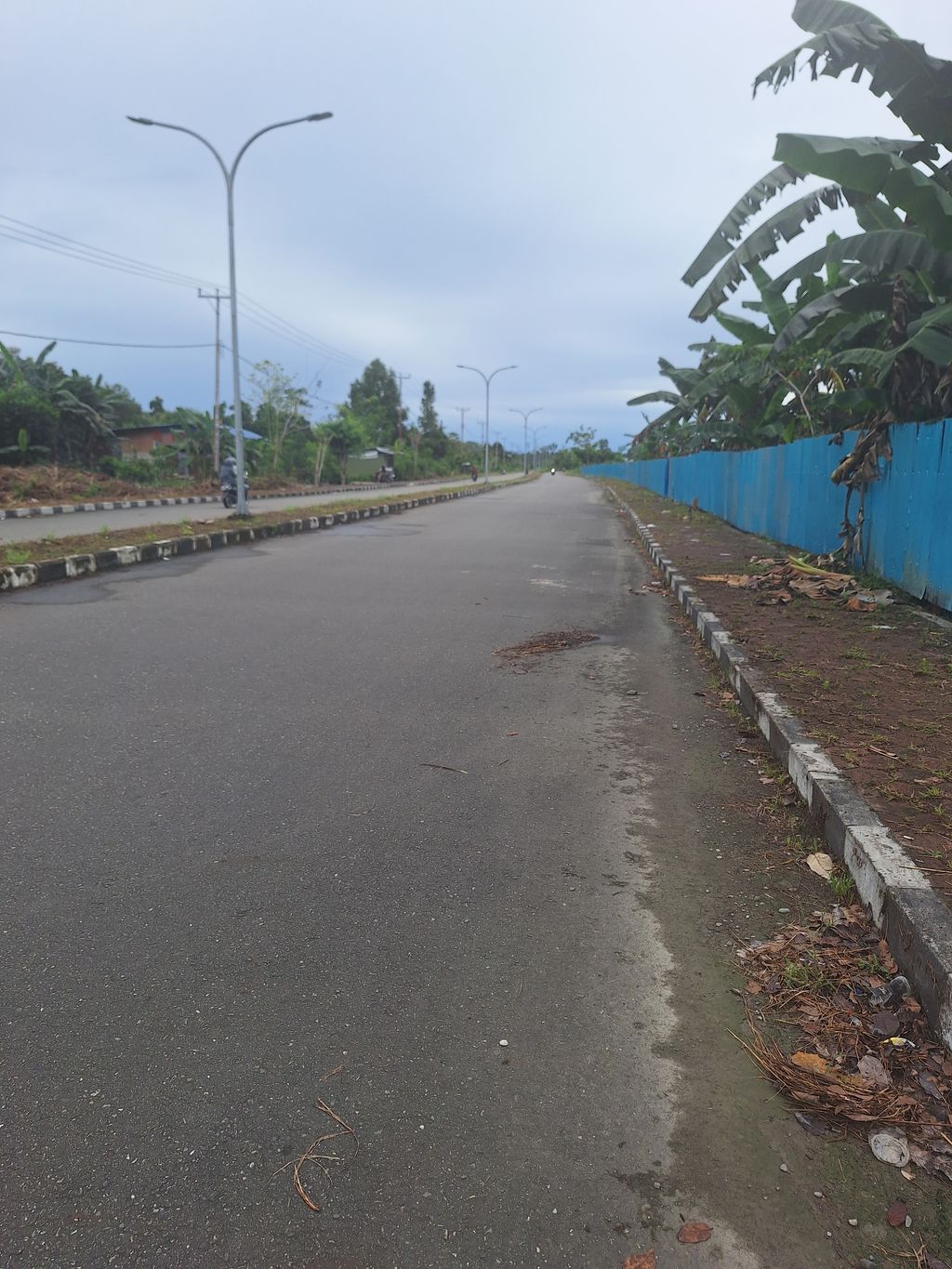 foto gerbang perumahan RAFFLESS RESIDENCE 3