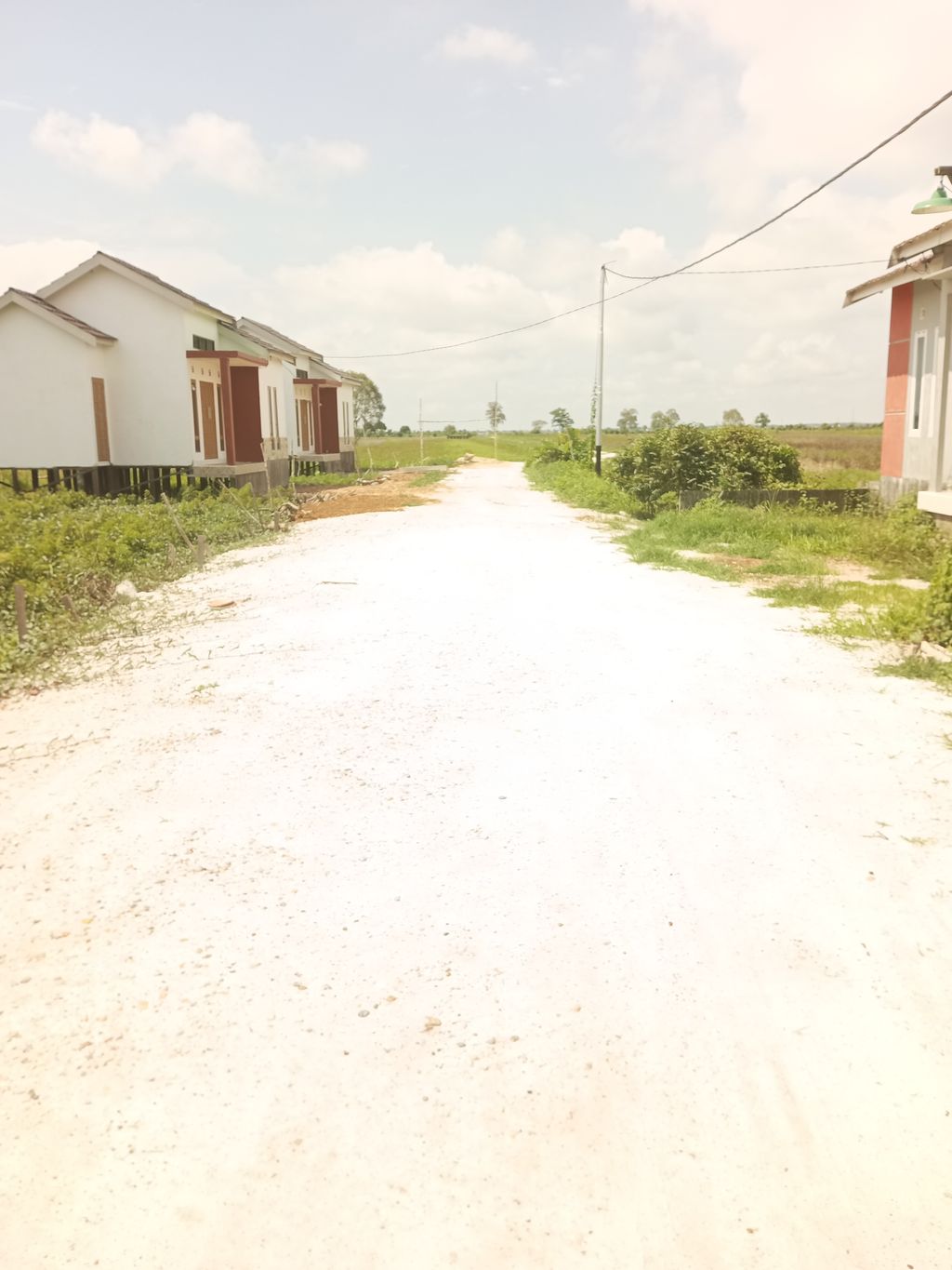 foto posisi tengah perumahan SAWAH BESAR THP II