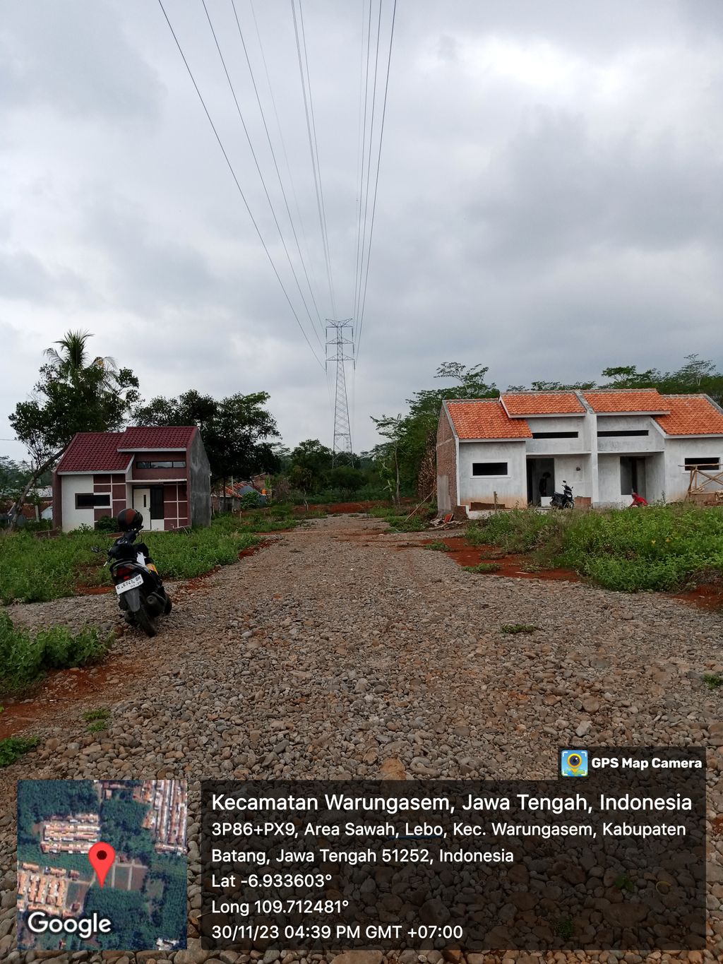 foto gerbang perumahan PURI PRABANATA ASRI LEBO