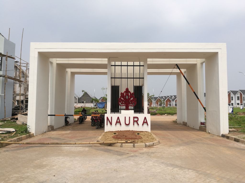 foto gerbang perumahan Bumi Indah Cluster Naura