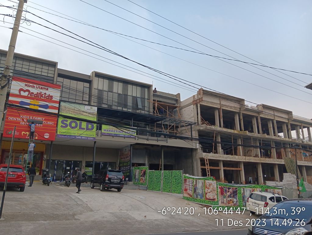 foto posisi tengah perumahan Grand Centro Depok