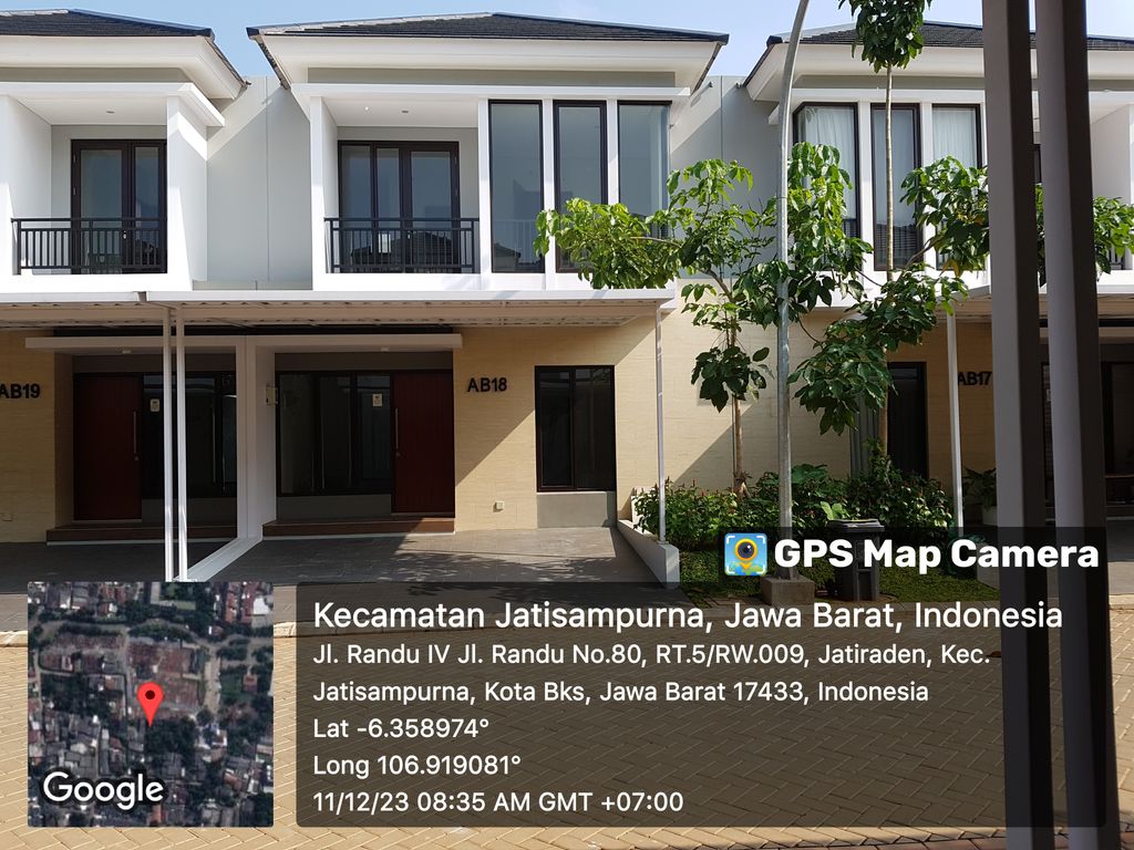 foto tampak rumah tipe Besançon Special (Standard) perumahan Premier Estate 3 Extension